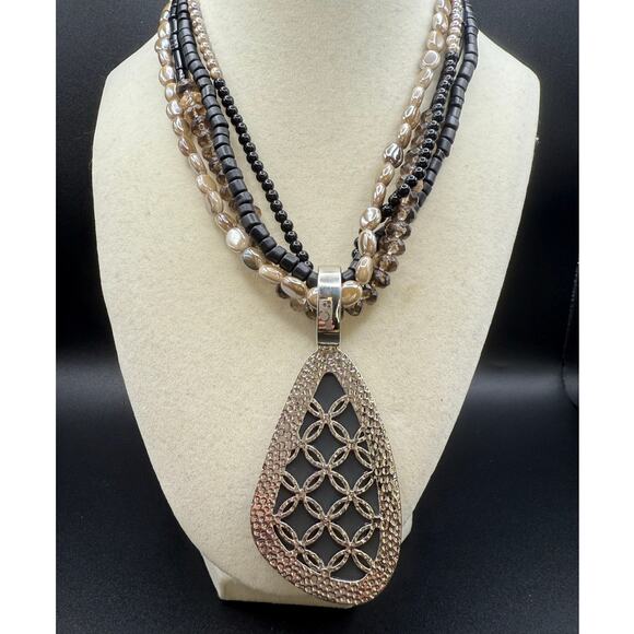 Premiere Designs Rich and Famous Reversible Necklace - Picture 2 of 8